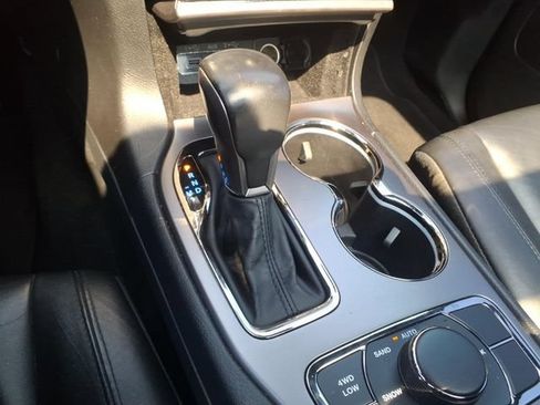 Used 2020 Jeep Grand Cherokee Limited X AWD/4WD image 19