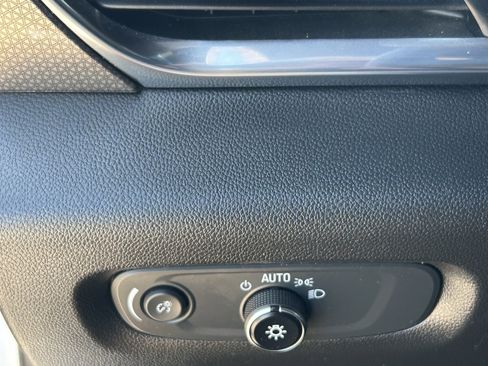 Used 2023 Chevrolet Traverse Premier w/ LPO, Floor Liner Package FWD image 15