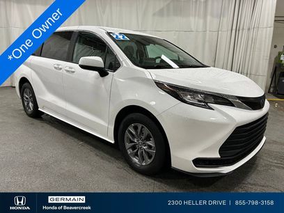 Used 2022 Toyota Sienna LE