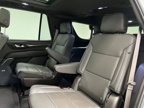 Used 2023 GMC Yukon Denali image 42