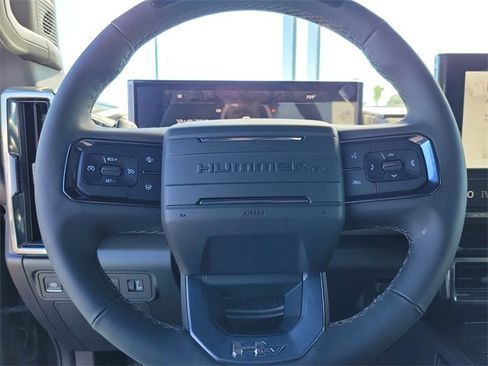 New 2026 GMC Hummer EV 4x4 Crew Cab image 18