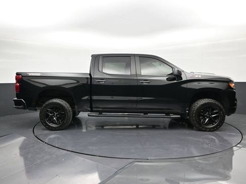 Used 2024 Chevrolet Silverado 1500 Custom Trail Boss AWD/4WD image 6