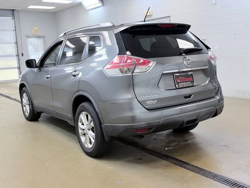Used 2016 Nissan Rogue SV FWD image 7