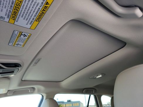 Certified 2025 Subaru Outback Premium w/ Popular Package #1A image 11