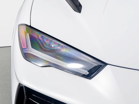 Used 2023 Lamborghini Urus Performante AWD/4WD image 21