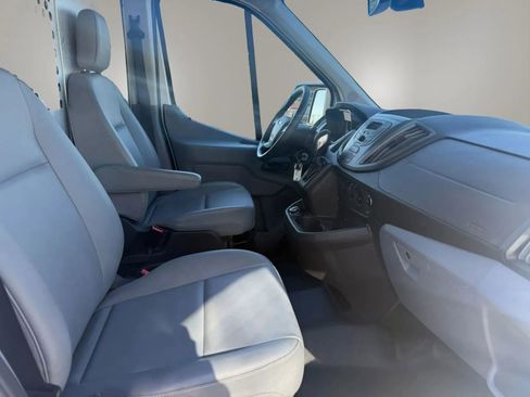 Used 2019 Ford Transit 250 148 Medium Roof image 34