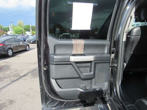 Used 2019 Ford F350 Lariat w/ Lariat Ultimate Package AWD/4WD image 14