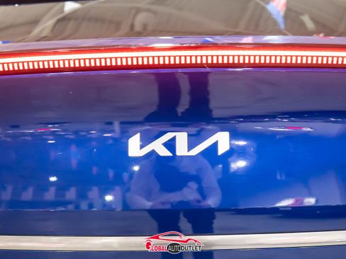 Used 2024 Kia EV6 Wind image 48