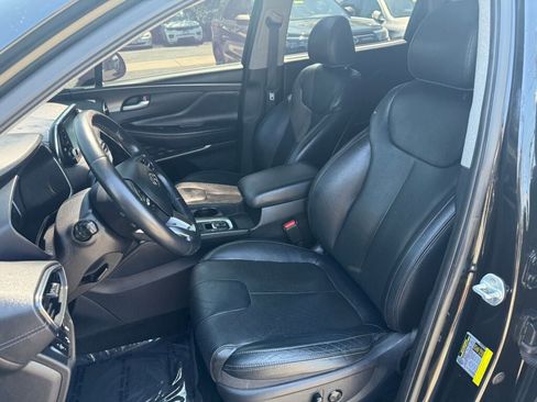 Used 2019 Hyundai Santa Fe Limited FWD image 11