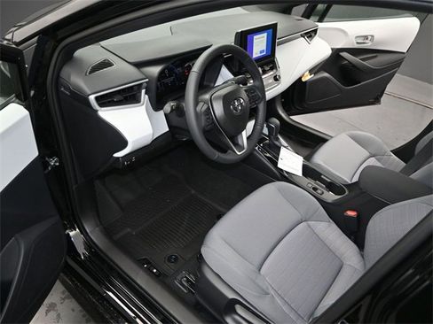 New 2026 Toyota Corolla SE image 4