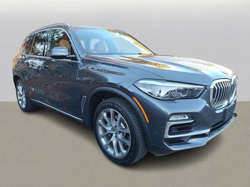 Used 2021 BMW X5 xDrive40i w/ Convenience Package image 3