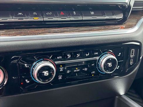 Used 2022 GMC Sierra 1500 Elevation image 28