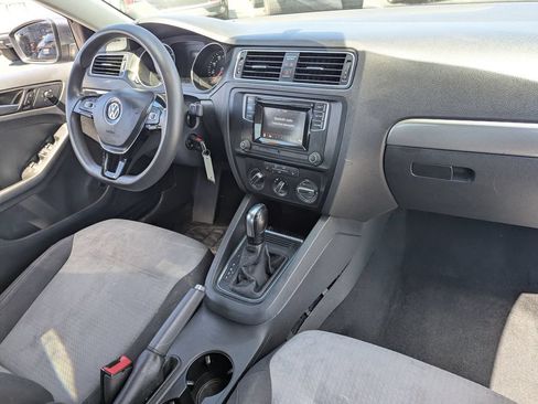 Used 2017 Volkswagen Jetta S FWD image 30