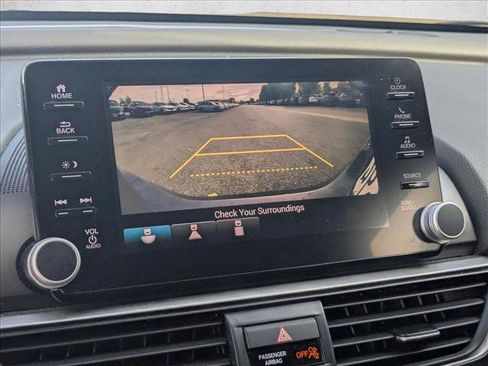 Used 2018 Honda Accord Sport image 13