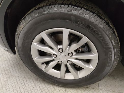 Used 2018 Dodge Durango SXT w/ 3rd Row Seating Group image 31