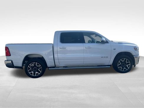 New 2026 RAM 1500 Laramie AWD/4WD image 7