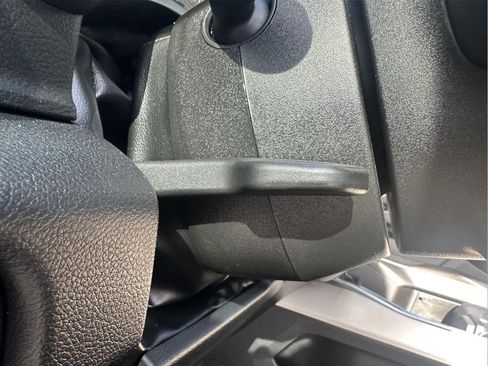 Used 2022 RAM 1500 Laramie AWD/4WD image 14
