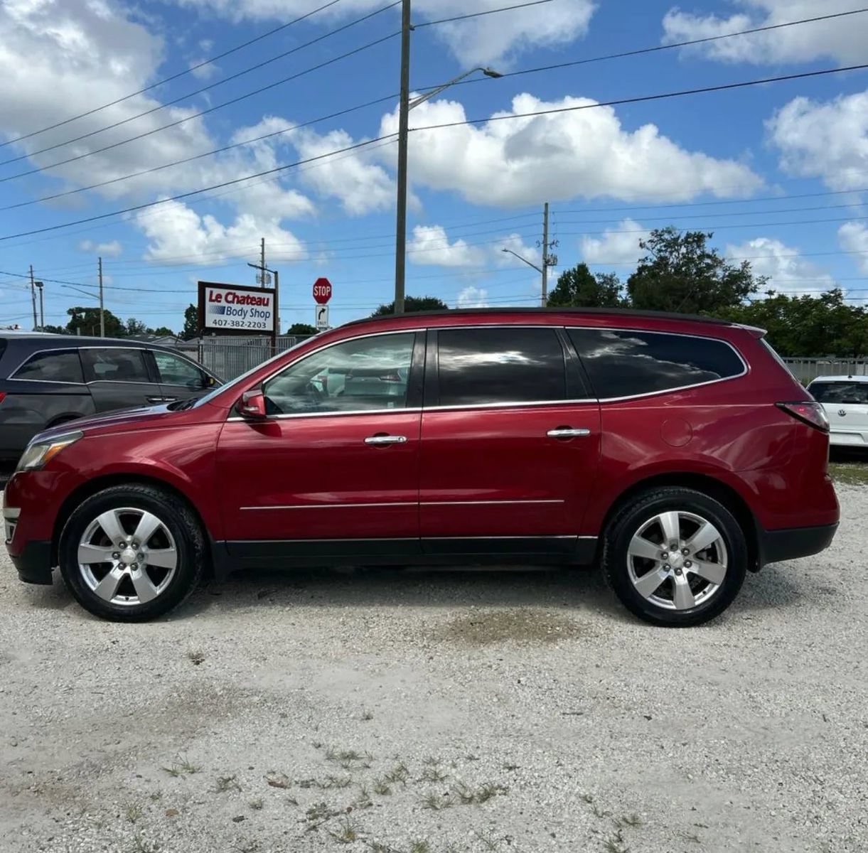Used 2013 Chevrolet Traverse LTZ FWD image 2