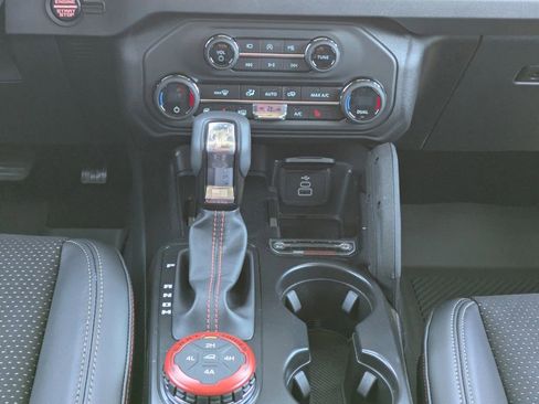 New 2026 Ford Bronco Raptor image 22