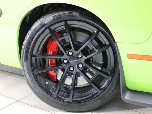 Used 2023 Dodge Challenger SRT Hellcat RWD image 14
