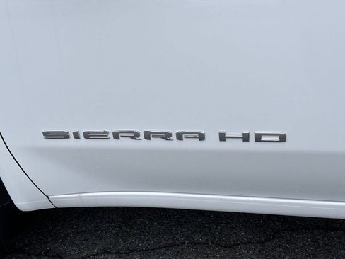 New 2026 GMC Sierra 2500 SLE w/ SLE Value Package; AWD/4WD image 35