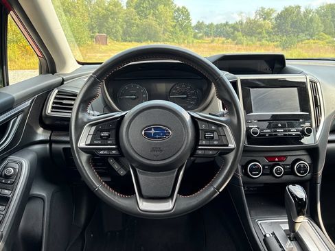 Used 2023 Subaru Crosstrek 2.0i Premium AWD/4WD image 16