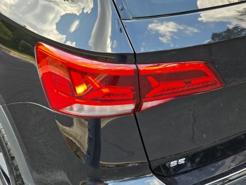Certified 2023 Volkswagen Taos SE AWD/4WD image 34