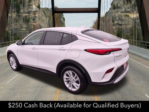 New 2026 Buick Envista Sport Touring w/ Convenience I Package FWD image 8