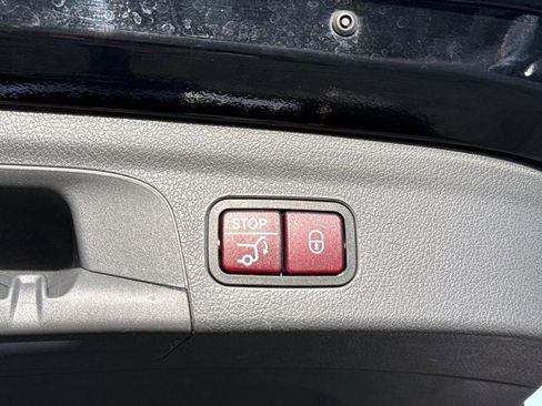 Used 2020 Mercedes-Benz GLE 450 4MATIC image 12