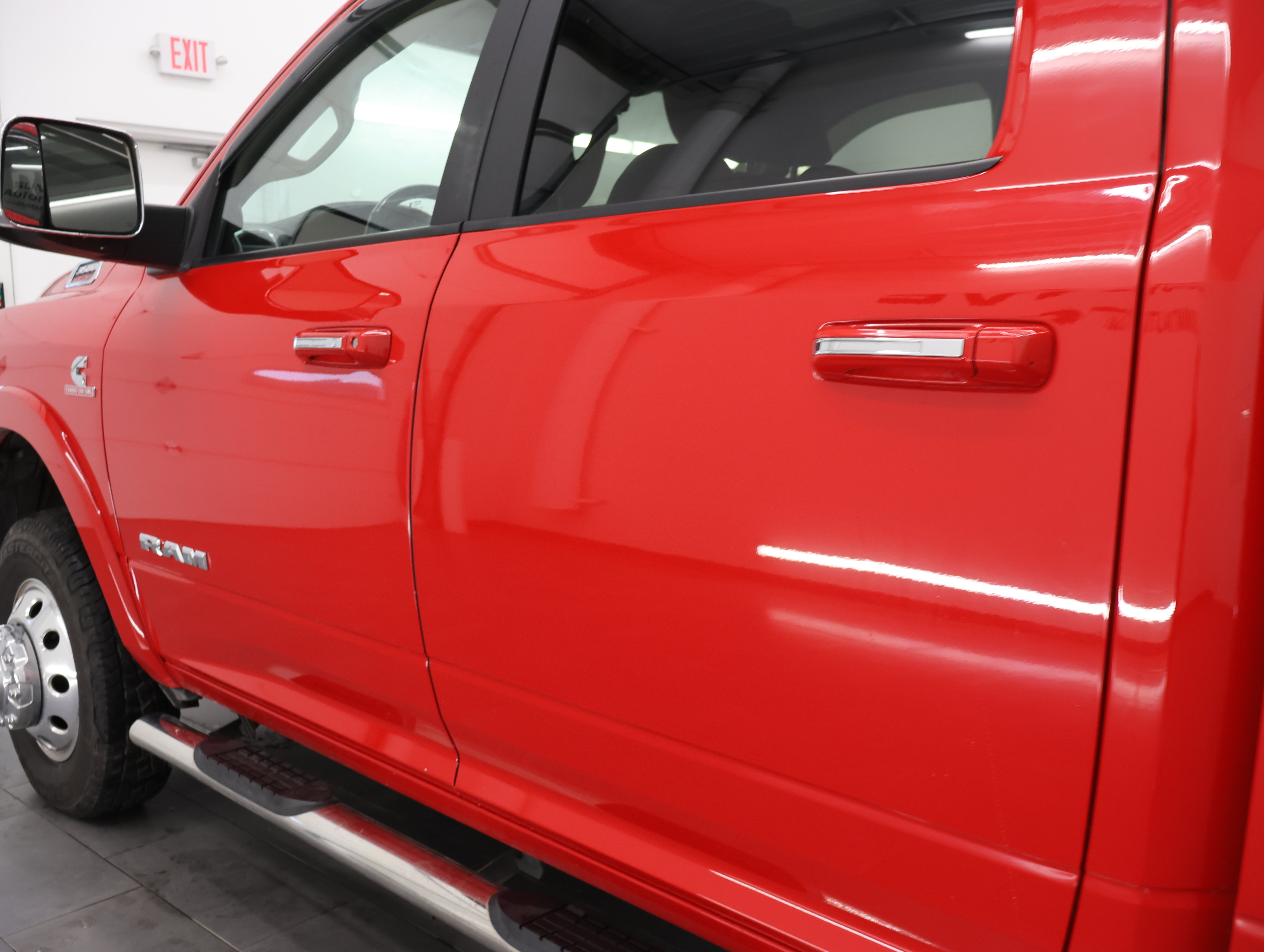 Used 2022 RAM 3500 Laramie AWD/4WD image 31