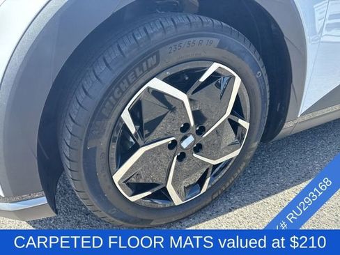 Used 2024 Hyundai Ioniq 5 SEL RWD image 4