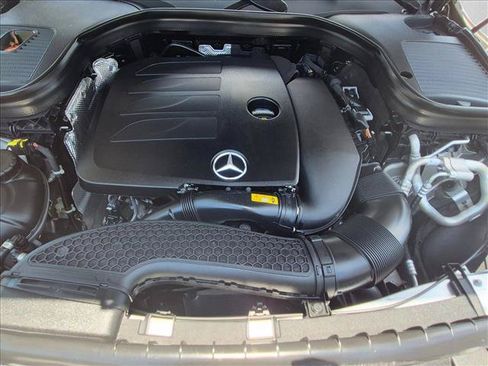 Used 2022 Mercedes-Benz GLC 300 image 22