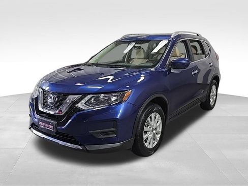 Used 2018 Nissan Rogue SV w/ Sun & Sound Touring Package AWD/4WD image 4