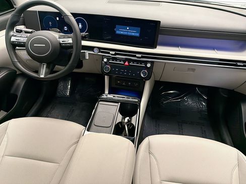 Used 2025 Hyundai Tucson SEL image 12