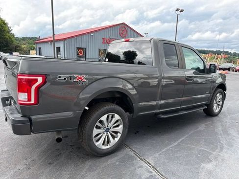 Used 2017 Ford F150 XL w/ Equipment Group 101A Mid AWD/4WD image 8