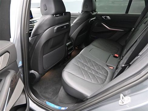 New 2026 BMW X5 xDrive50e image 15