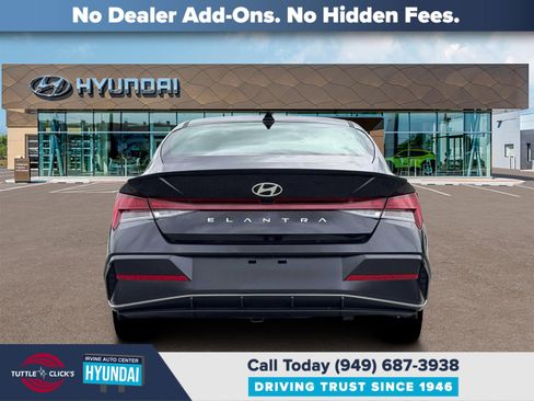 New 2026 Hyundai Elantra SEL Sport FWD image 6
