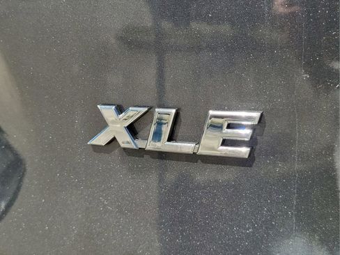 Used 2023 Toyota RAV4 XLE Premium image 24