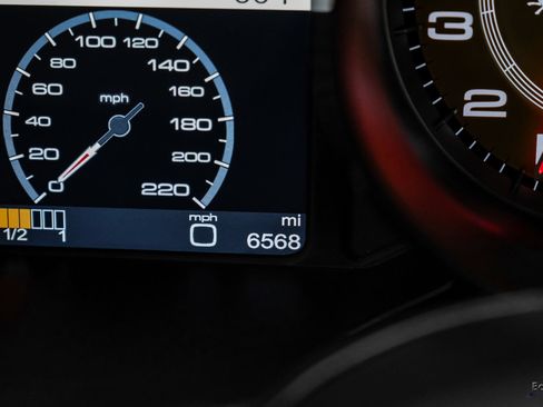 Used 2015 Ferrari 458 Italia Coupe RWD image 88