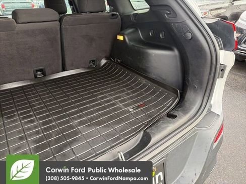 Used 2017 Jeep Cherokee Latitude image 31