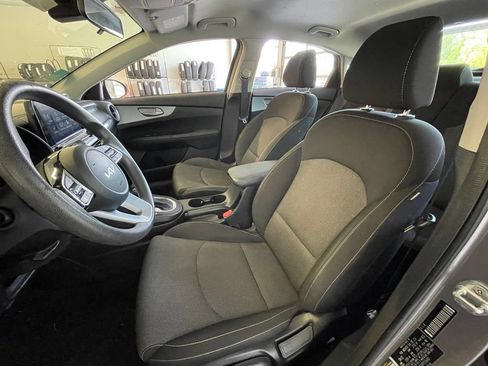 Used 2023 Kia Forte LXS FWD image 22