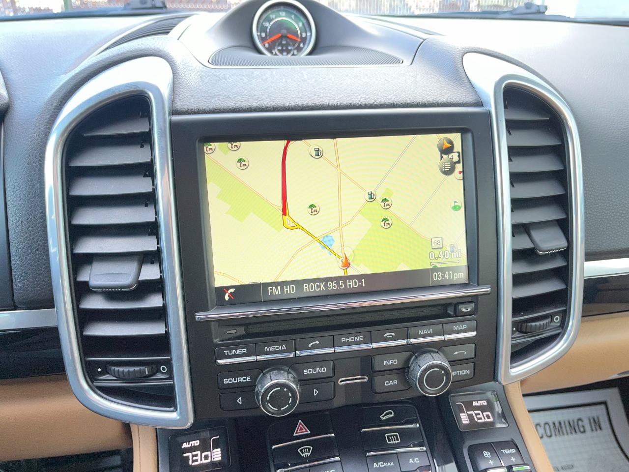 Used 2016 Porsche Cayenne Diesel AWD/4WD image 50