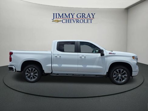 New 2026 Chevrolet Silverado 1500 RST w/ Convenience Package II AWD/4WD image 6