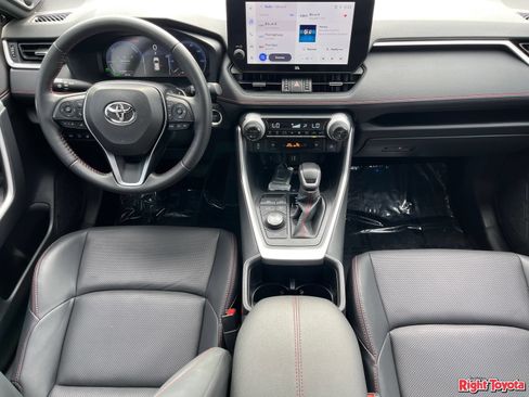 Used 2025 Toyota RAV4 XSE w/ Premium Package AWD/4WD image 16