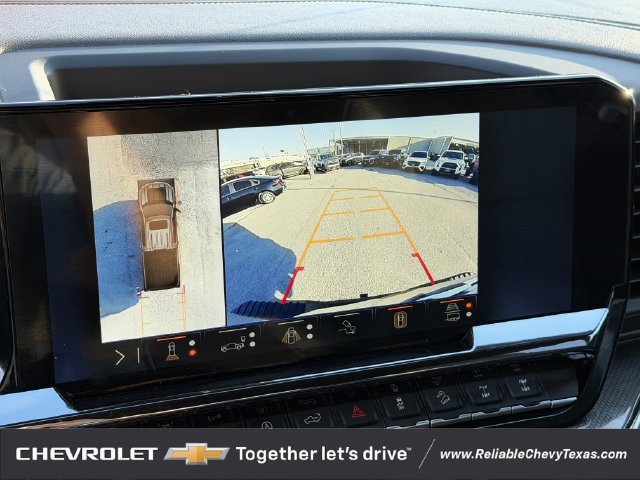 Used 2025 Chevrolet Silverado 1500 ZR2 w/ Technology Package AWD/4WD image 26