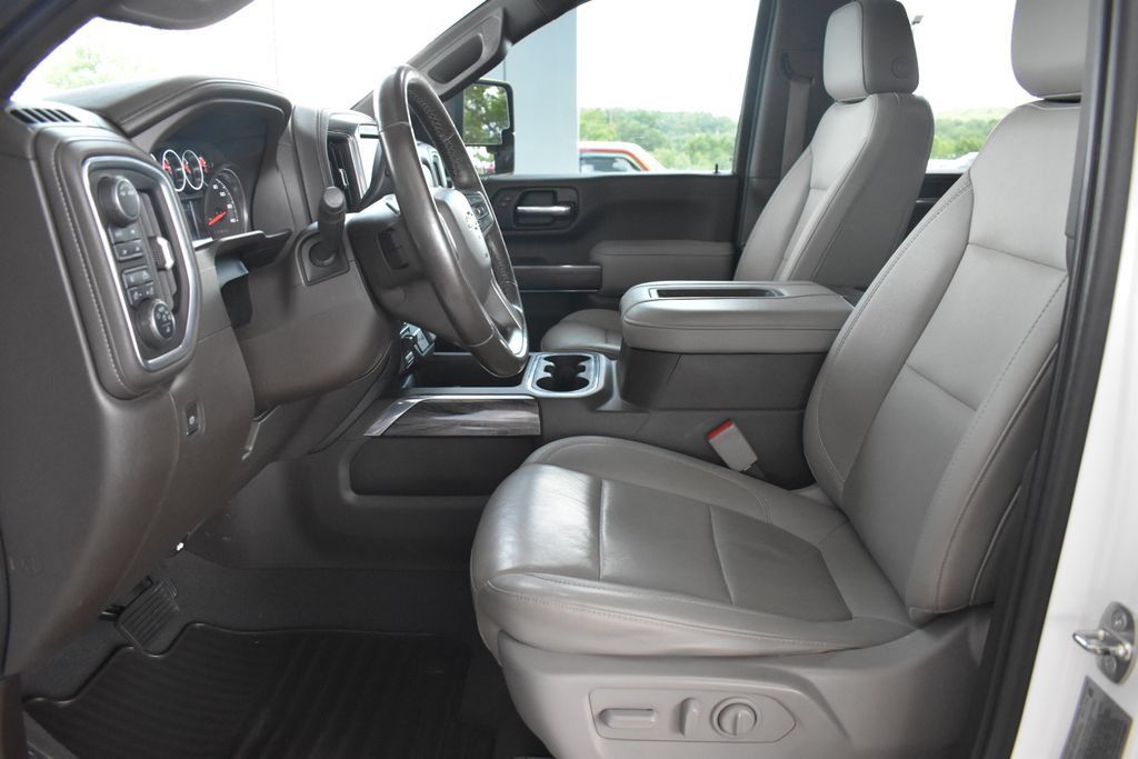 Used 2021 Chevrolet Silverado 2500 LTZ w/ Z71 Chrome Sport Edition AWD/4WD image 3