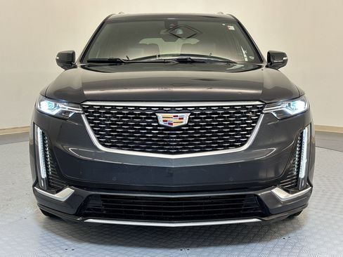 Used 2022 Cadillac XT6 Luxury w/ LPO, Floor Liner Package AWD/4WD image 6
