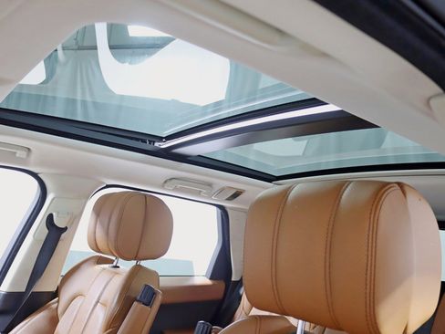 Used 2014 Land Rover Range Rover Sport Supercharged image 32