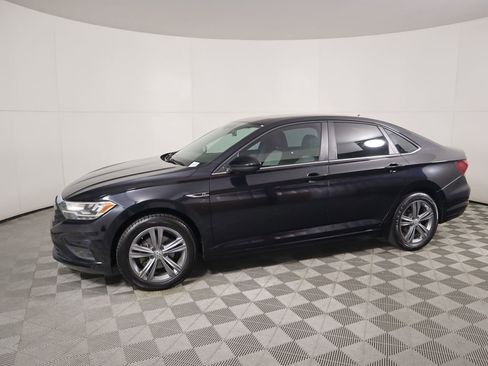 Used 2019 Volkswagen Jetta R-Line w/ R-Line Cold Weather Package image 8