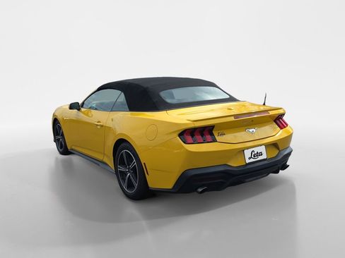 Used 2024 Ford Mustang Premium image 6
